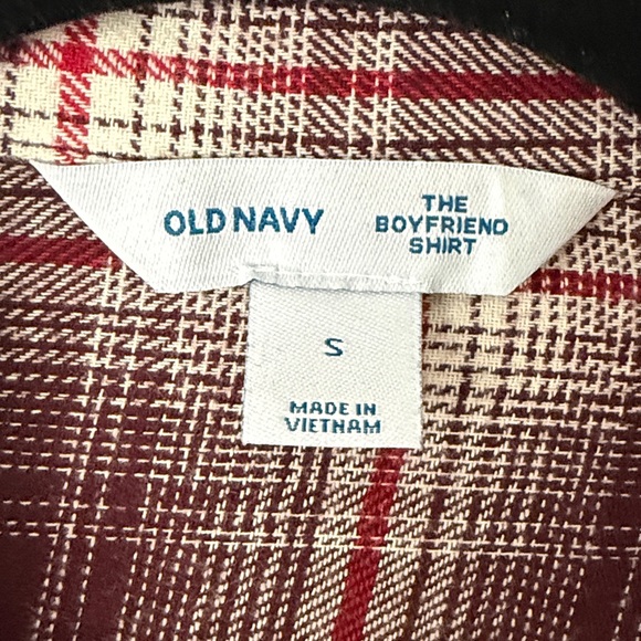 Old Navy Red Plaid Boyfriend Shirt - Picture 2 of 3